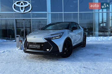 Позашляховик / Кросовер Toyota C-HR 2023 в Рівному