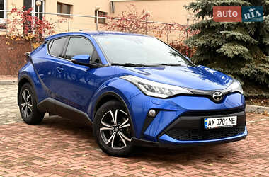 Позашляховик / Кросовер Toyota C-HR 2020 в Харкові