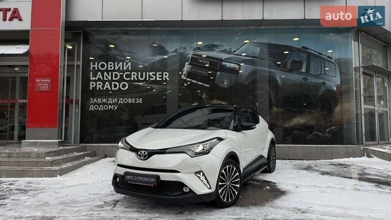 Toyota C-HR 2017 Toyota C-HR 2017