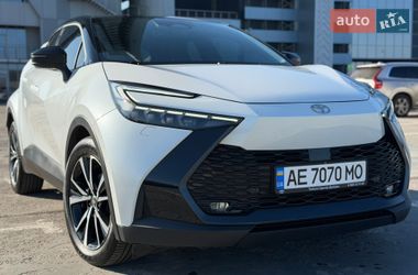 Позашляховик / Кросовер Toyota C-HR 2024 в Києві