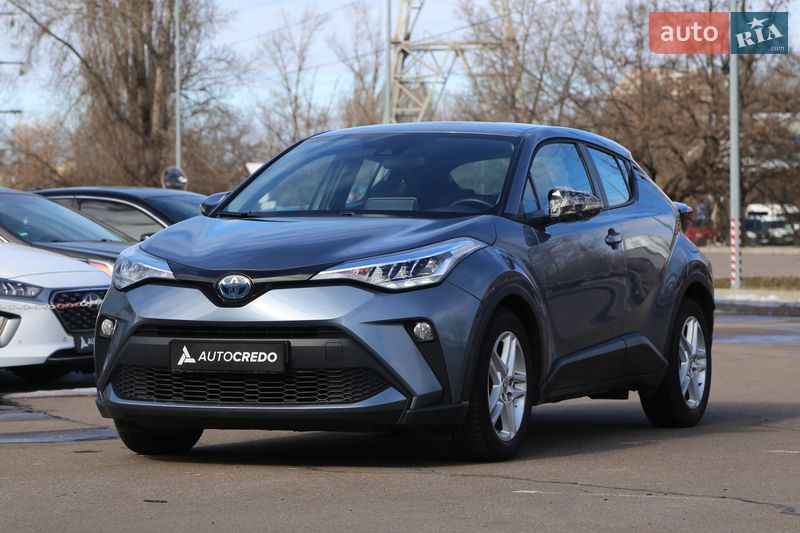Внедорожник / Кроссовер Toyota C-HR 2022 в Киеве