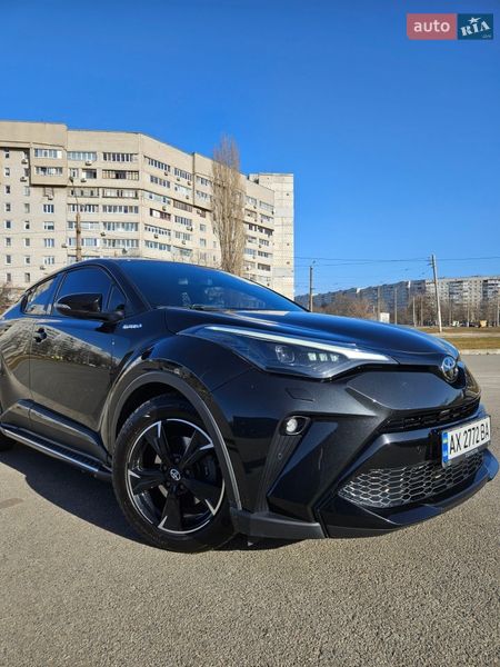 Внедорожник / Кроссовер Toyota C-HR 2021 в Харькове