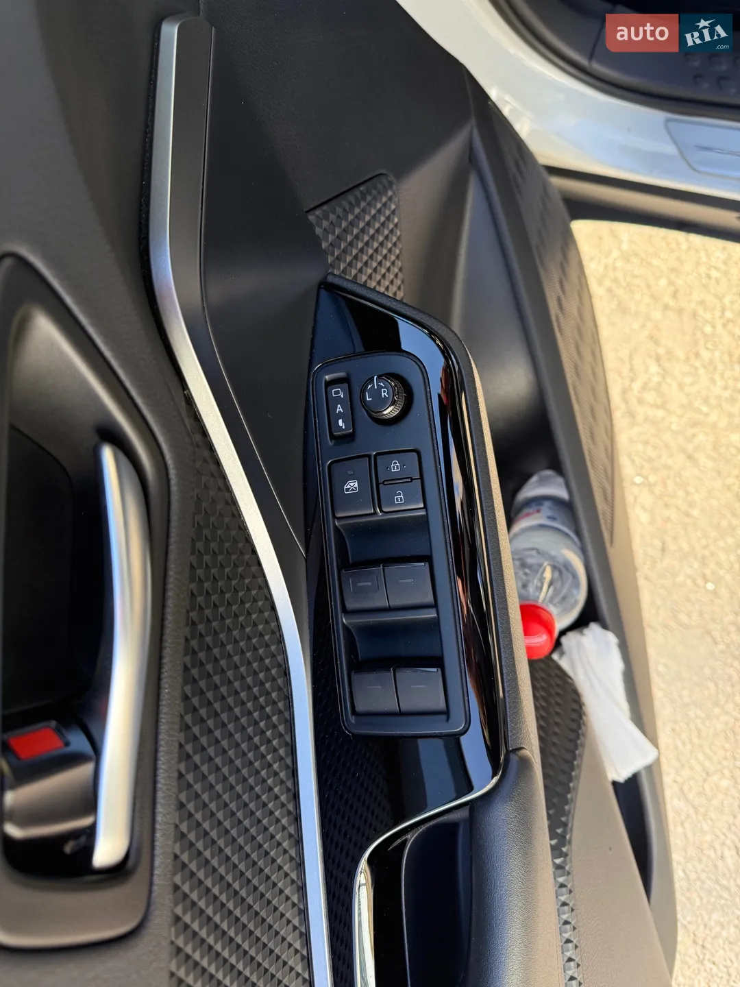 2021 Toyota C-HR - мініатюра 7