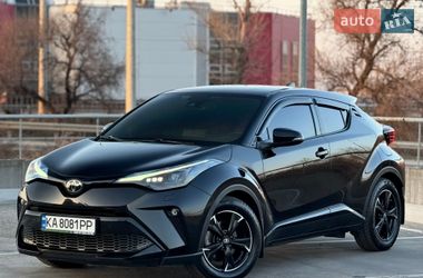 Внедорожник / Кроссовер Toyota C-HR 2022 в Киеве