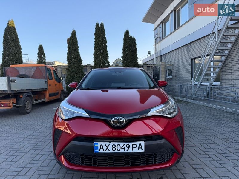 Внедорожник / Кроссовер Toyota C-HR 2020 в Харькове фото 2 Внедорожник / Кроссовер Toyota C-HR 2020 в Харькове