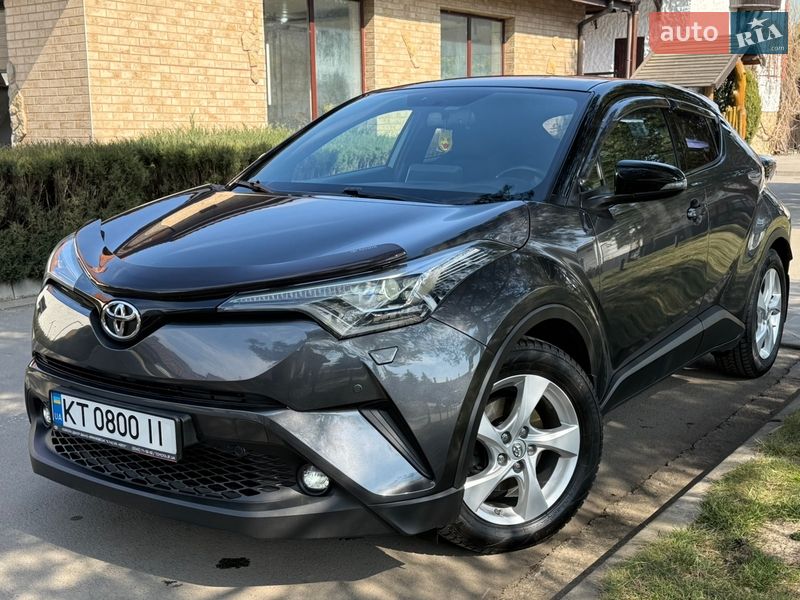 Внедорожник / Кроссовер Toyota C-HR 2018 в Ивано-Франковске