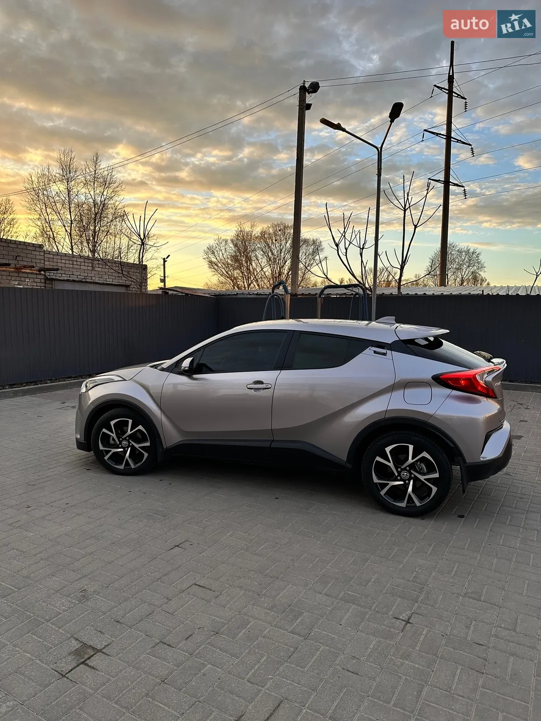 2019 Toyota C-HR - мініатюра 5