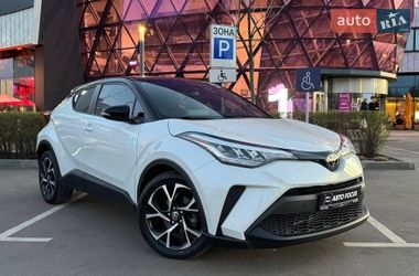 Позашляховик / Кросовер Toyota C-HR 2020 в Києві