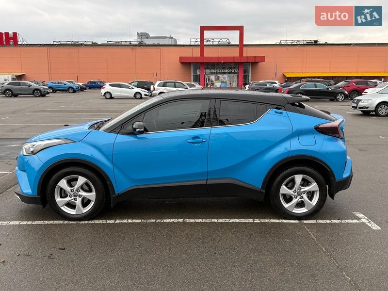 Внедорожник / Кроссовер Toyota C-HR 2019 в Киеве фото 27 Внедорожник / Кроссовер Toyota C-HR 2019 в Киеве