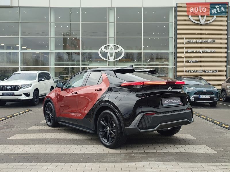 Внедорожник / Кроссовер Toyota C-HR 2025 в Киеве