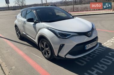 Внедорожник / Кроссовер Toyota C-HR 2022 в Киеве