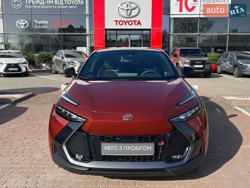 Внедорожник / Кроссовер Toyota C-HR 2025 в Хмельницком