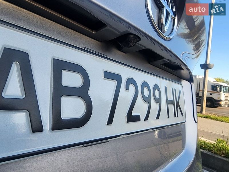 Позашляховик / Кросовер Toyota C-HR 2018 в Києві