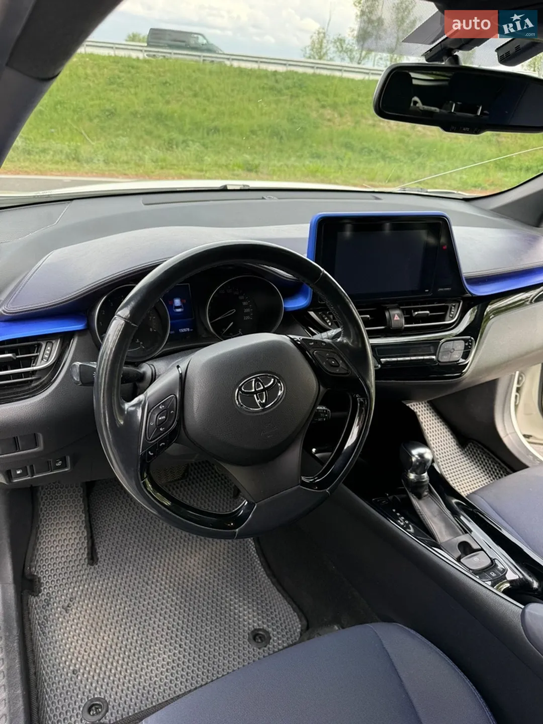 2017 Toyota C-HR - мініатюра 20