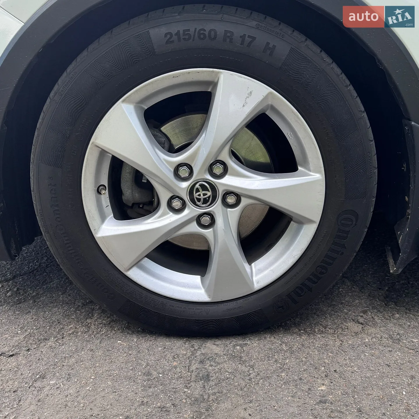 Toyota C-HR 2018 VIN NMTKZ4BXX0R133201 фото оголошення 7 з 17