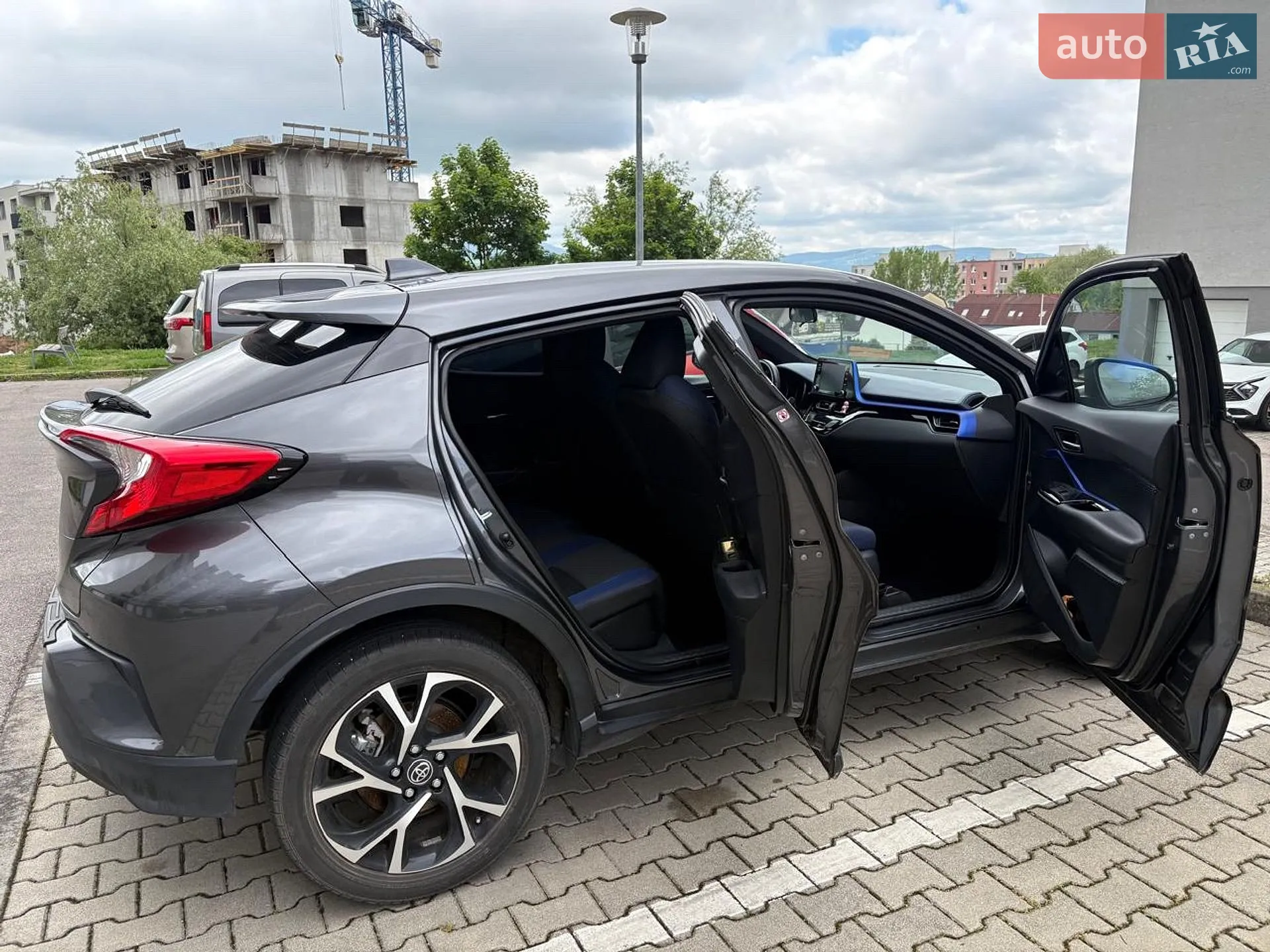 2021 Toyota C-HR - мініатюра 13