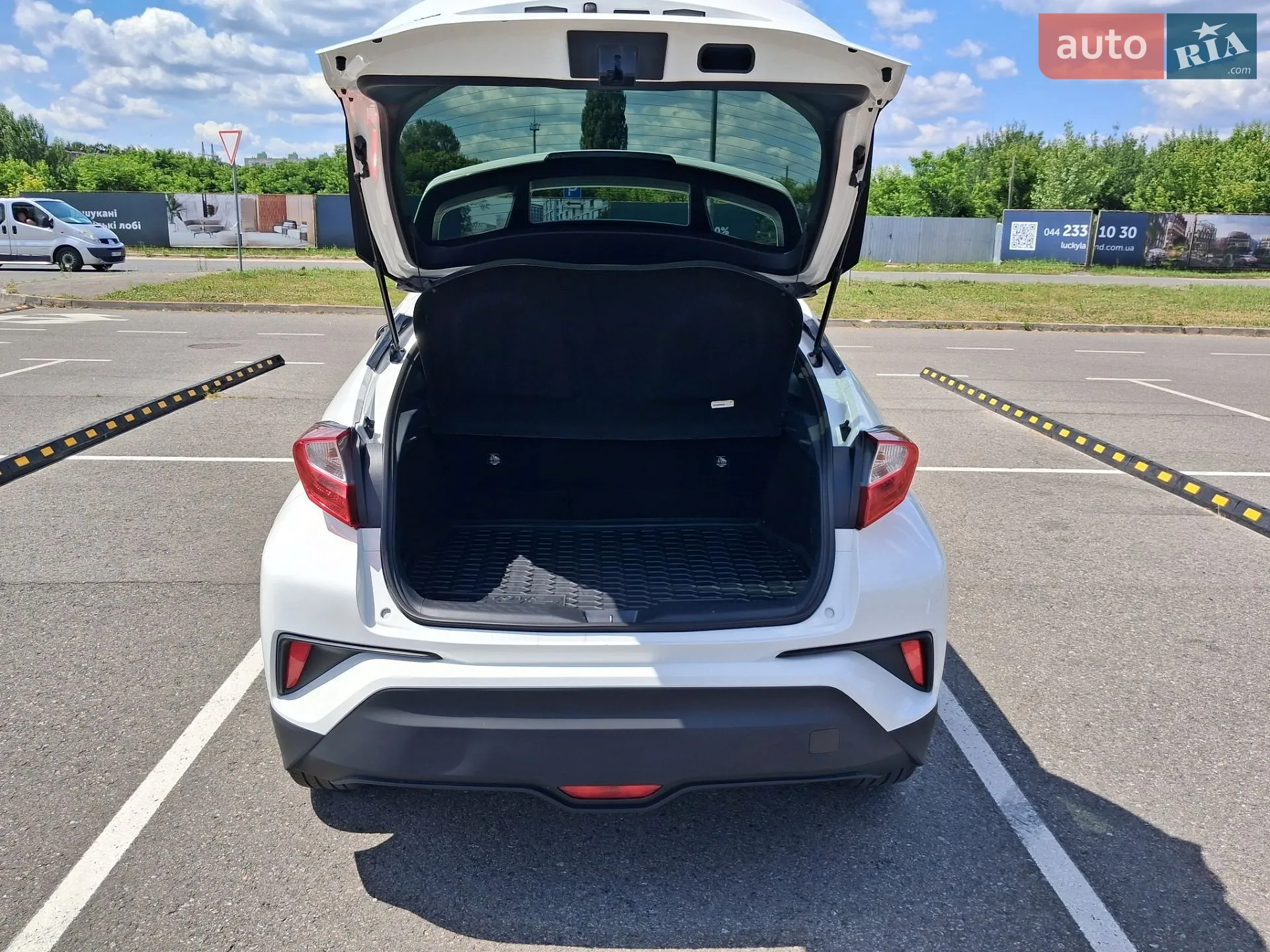 2018 Toyota C-HR - мініатюра 29