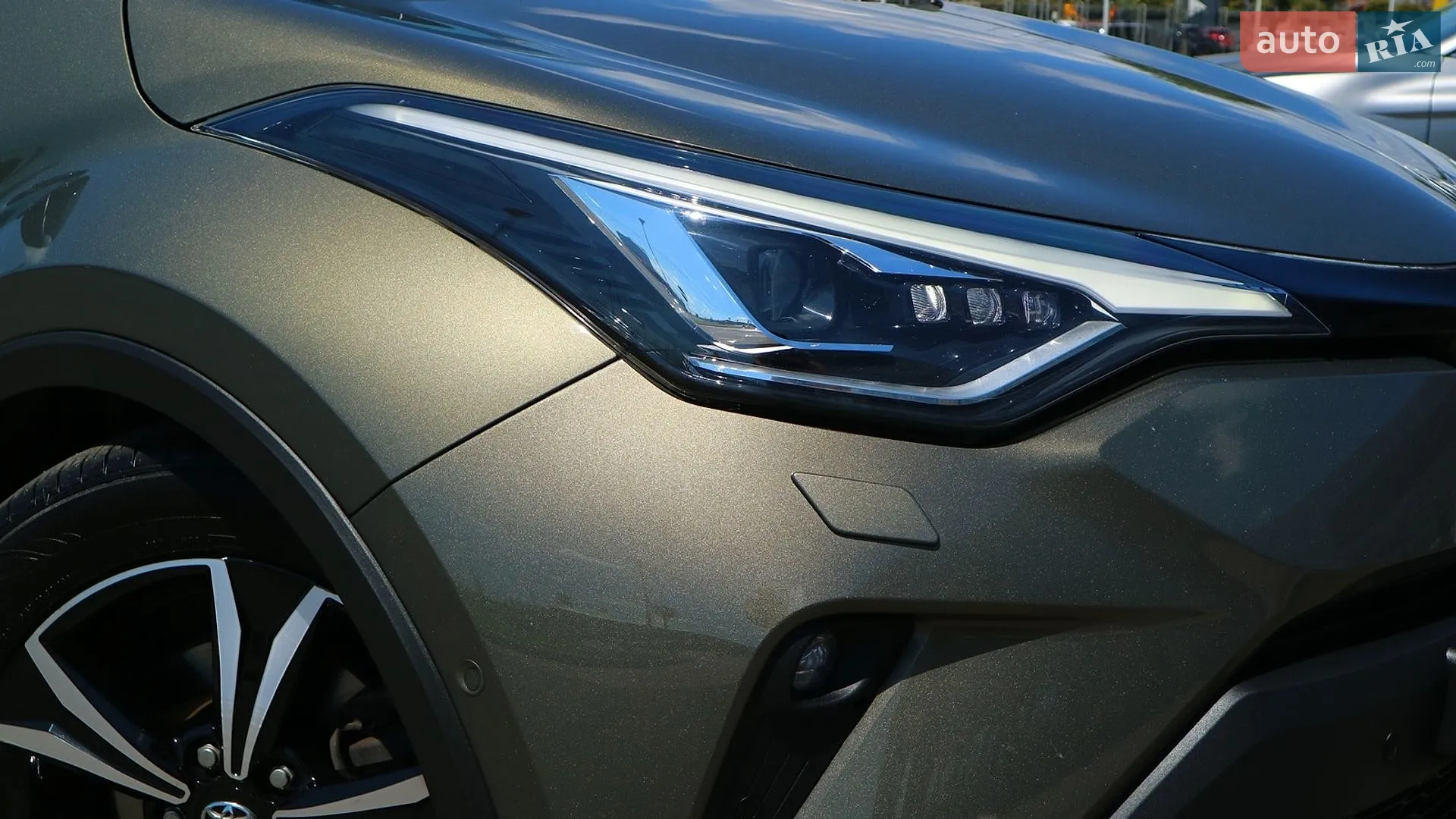 2021 Toyota C-HR - мініатюра 24