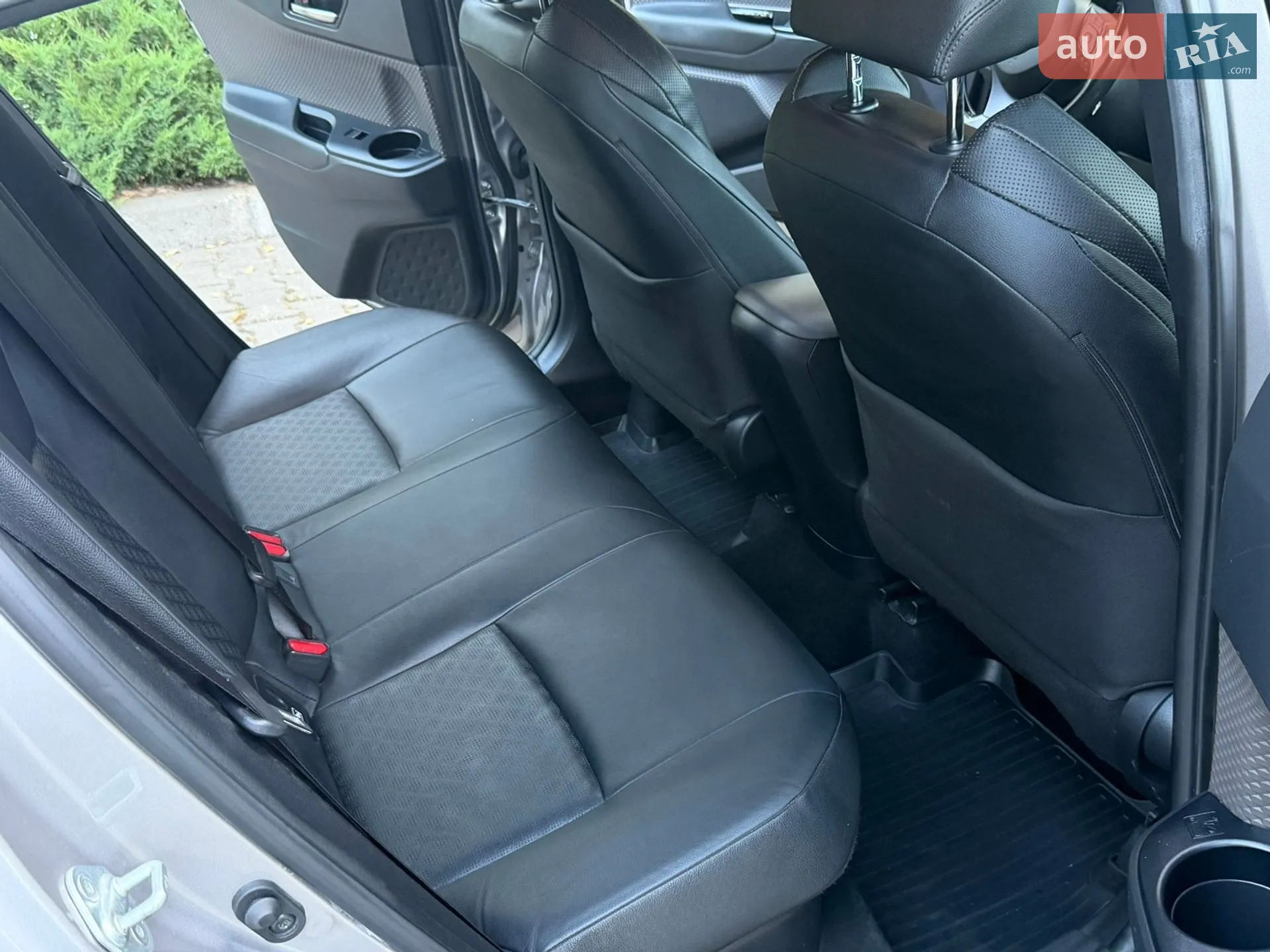 2019 Toyota C-HR - мініатюра 32