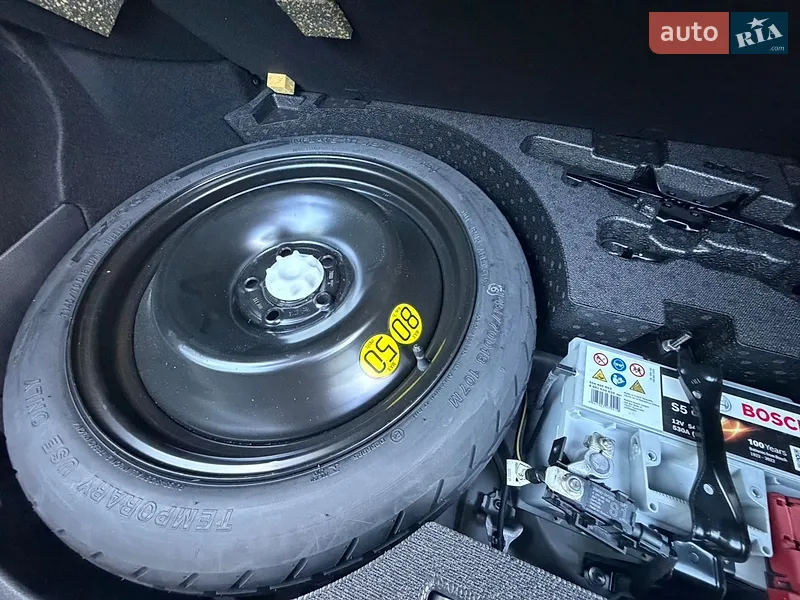 Toyota C-HR 2019 VIN NMTK54BXX0R005293 фото оголошення 35 з 67