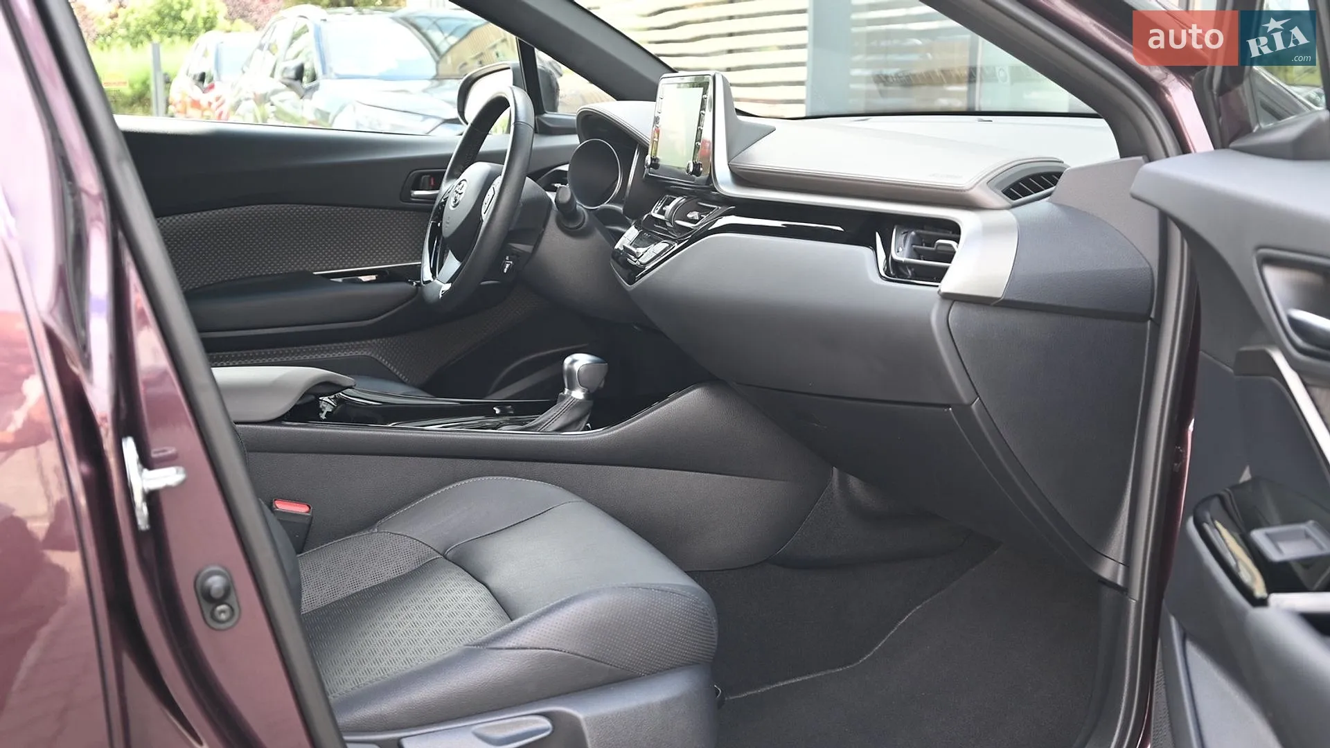 2022 Toyota C-HR - мініатюра 6