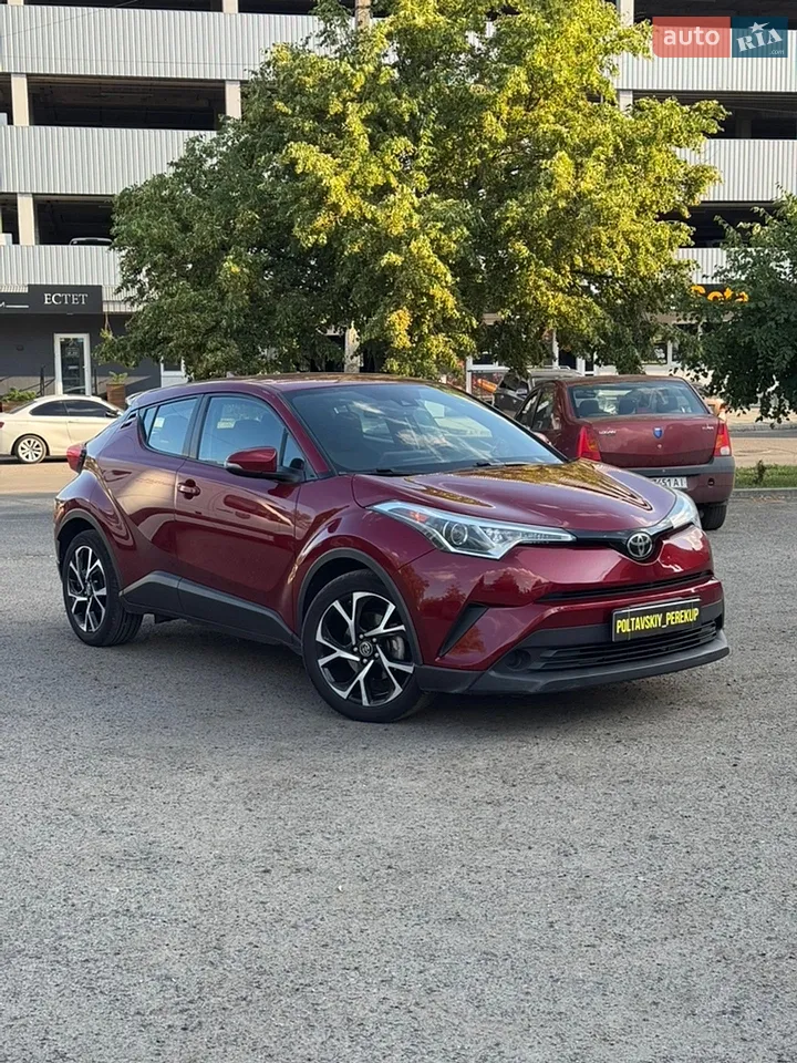 2017 Toyota C-HR - мініатюра 16