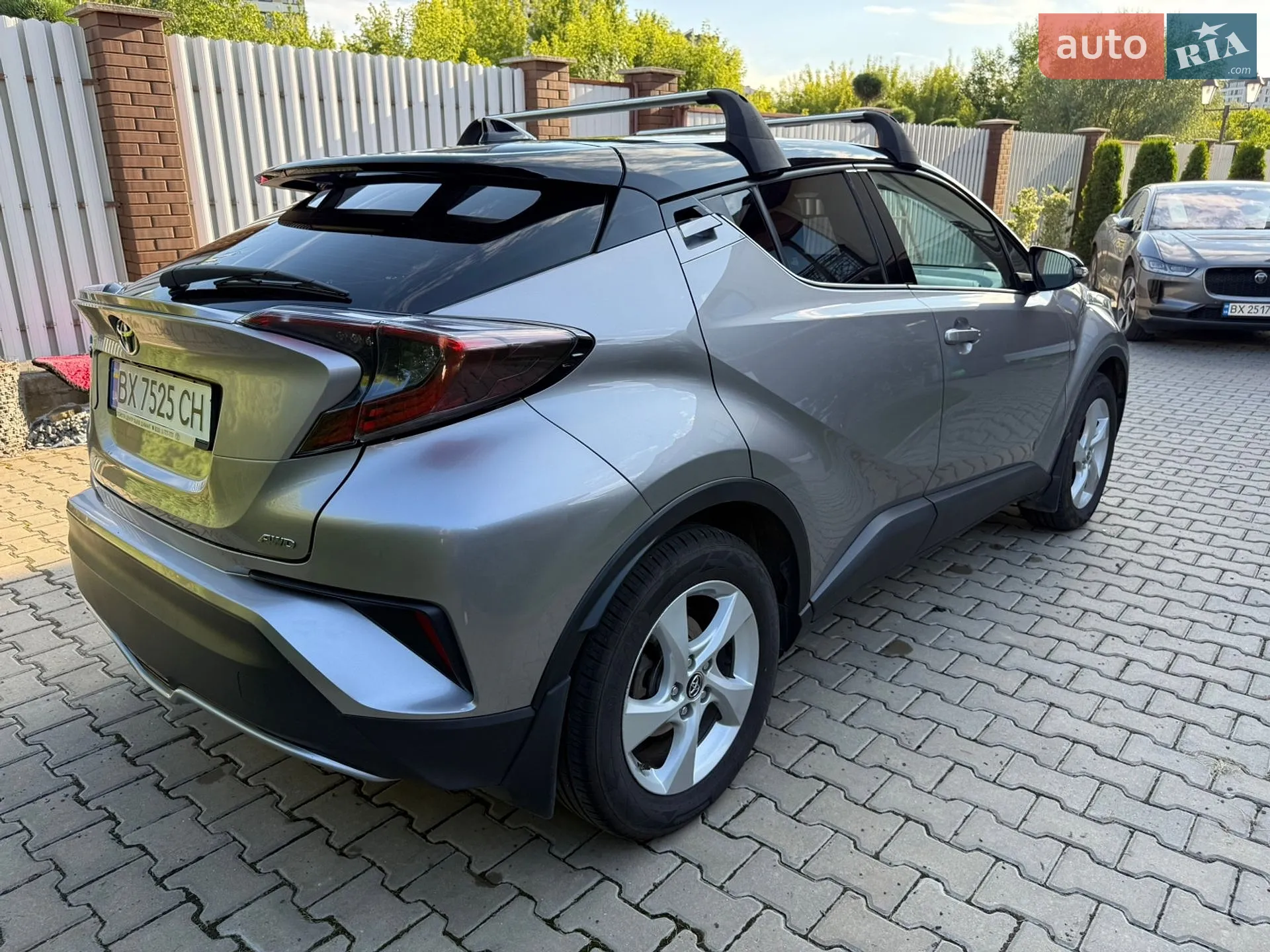 2016 Toyota C-HR - мініатюра 5