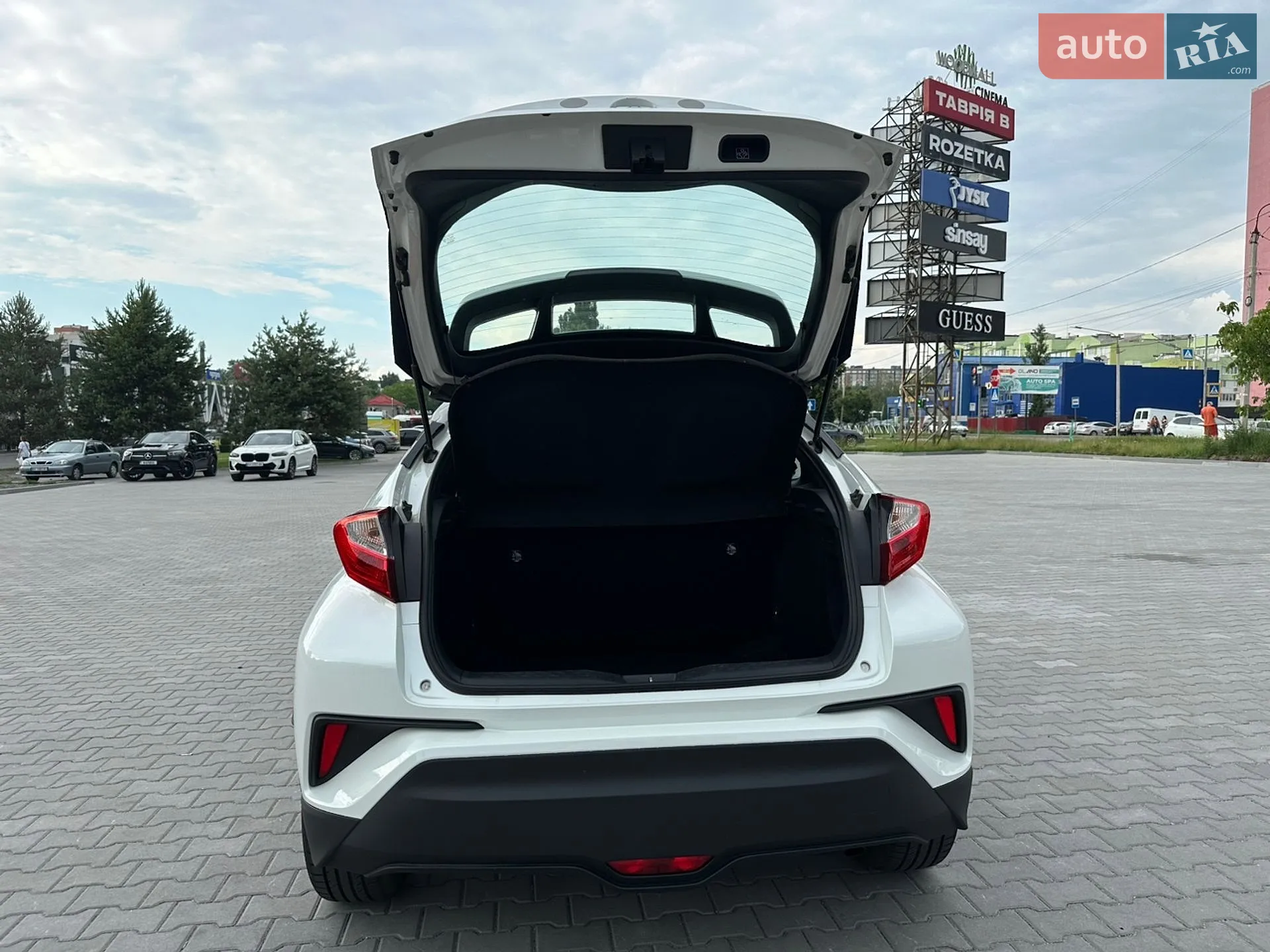 2018 Toyota C-HR - мініатюра 9