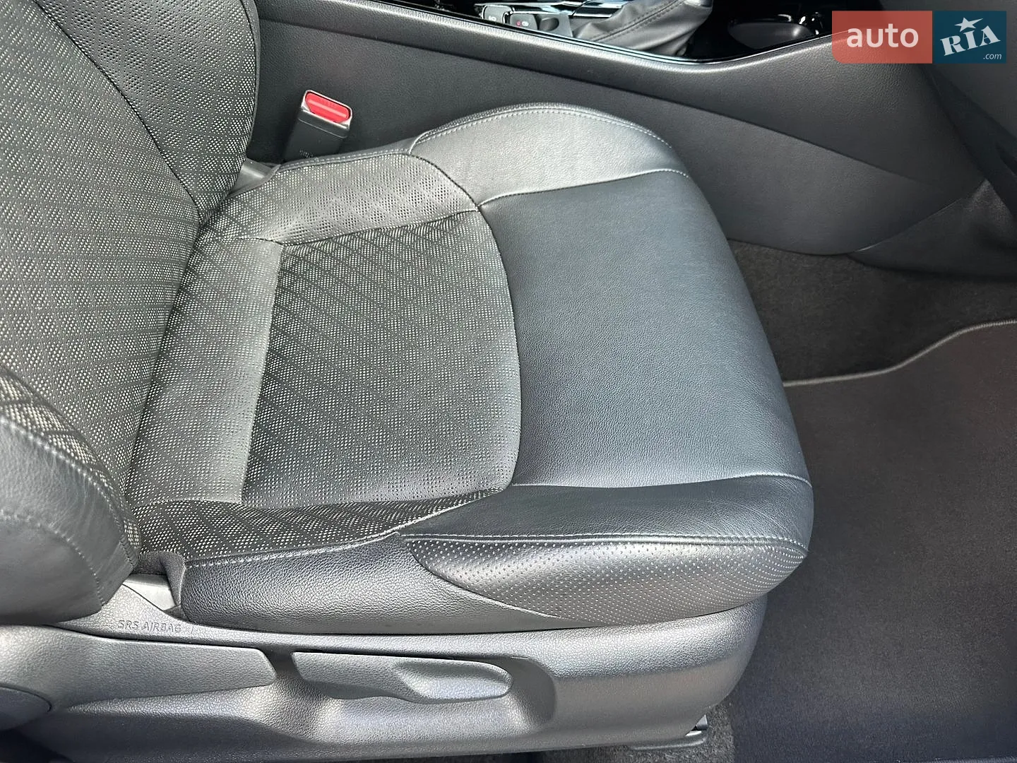 2019 Toyota C-HR - мініатюра 154