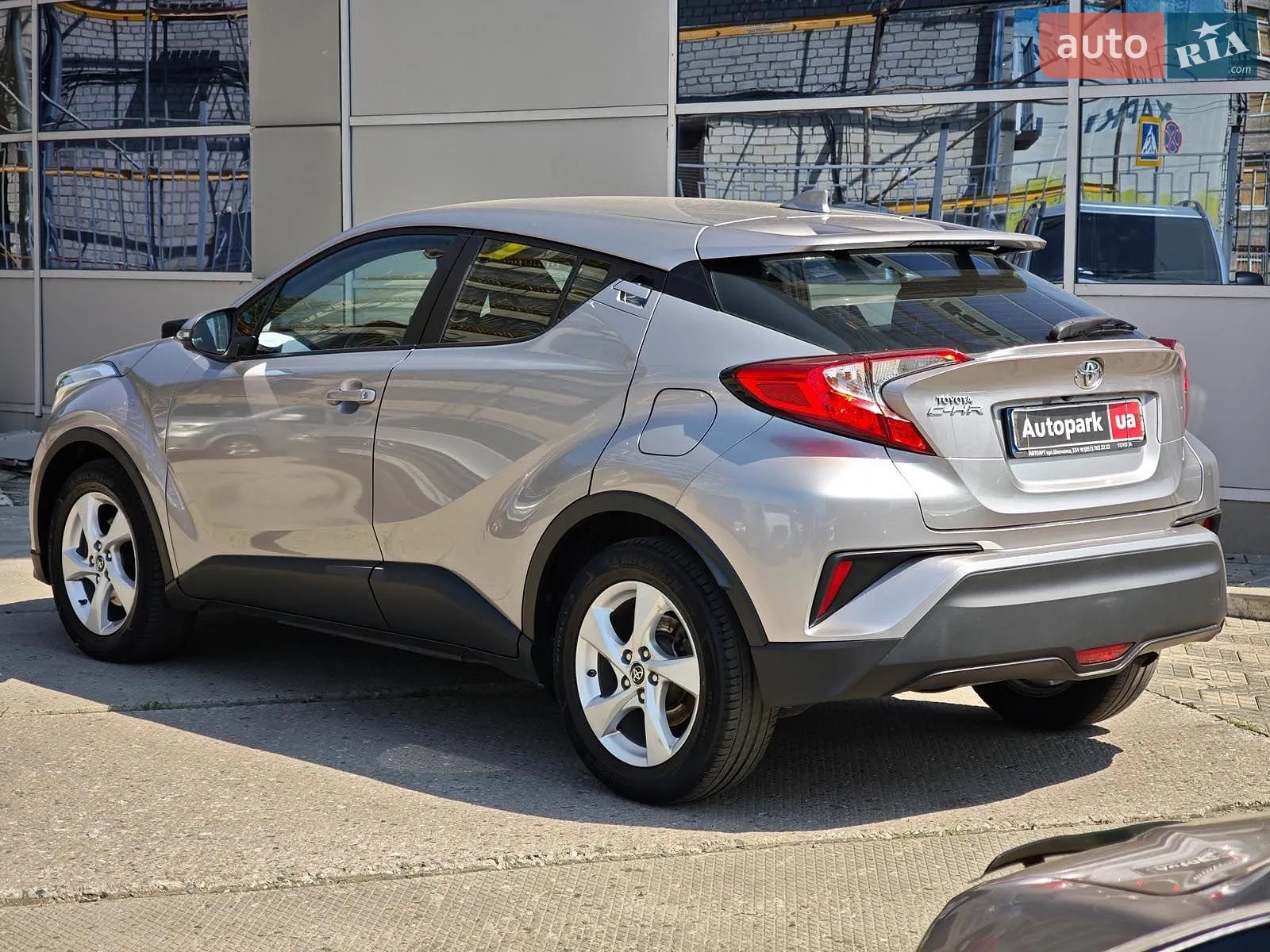 2019 Toyota C-HR - мініатюра 10