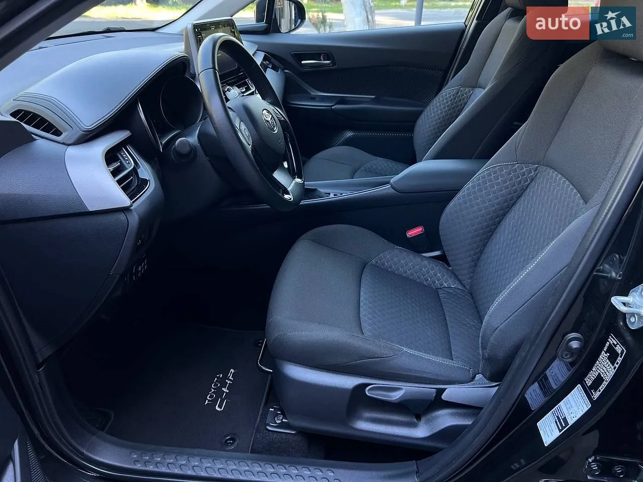 2020 Toyota C-HR - мініатюра 10