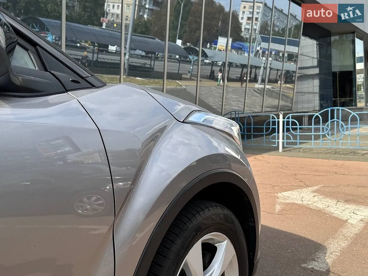 2017 Toyota C-HR - мініатюра 7