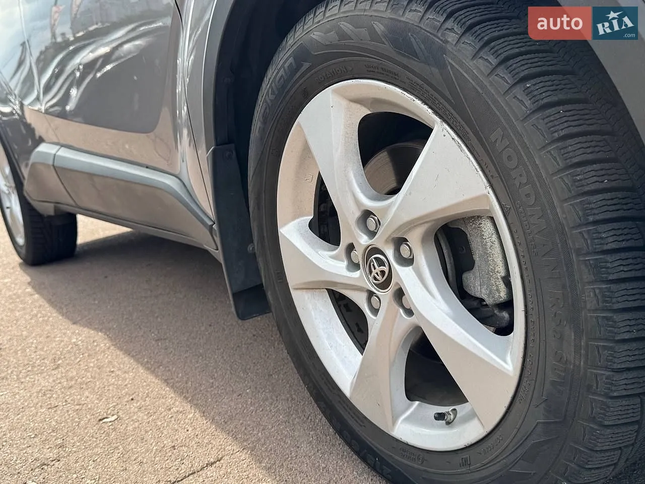 2017 Toyota C-HR - мініатюра 8
