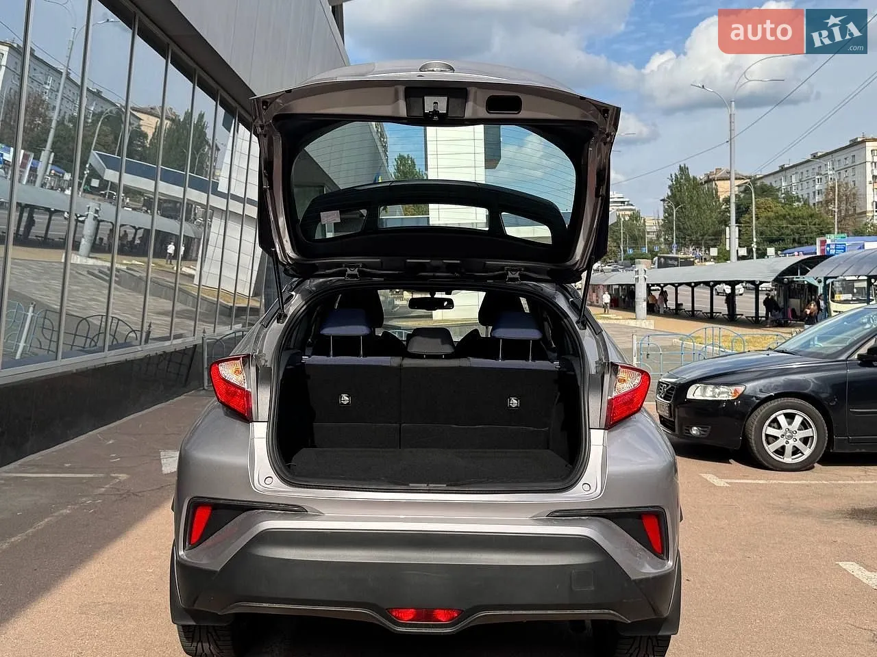 2017 Toyota C-HR - мініатюра 17