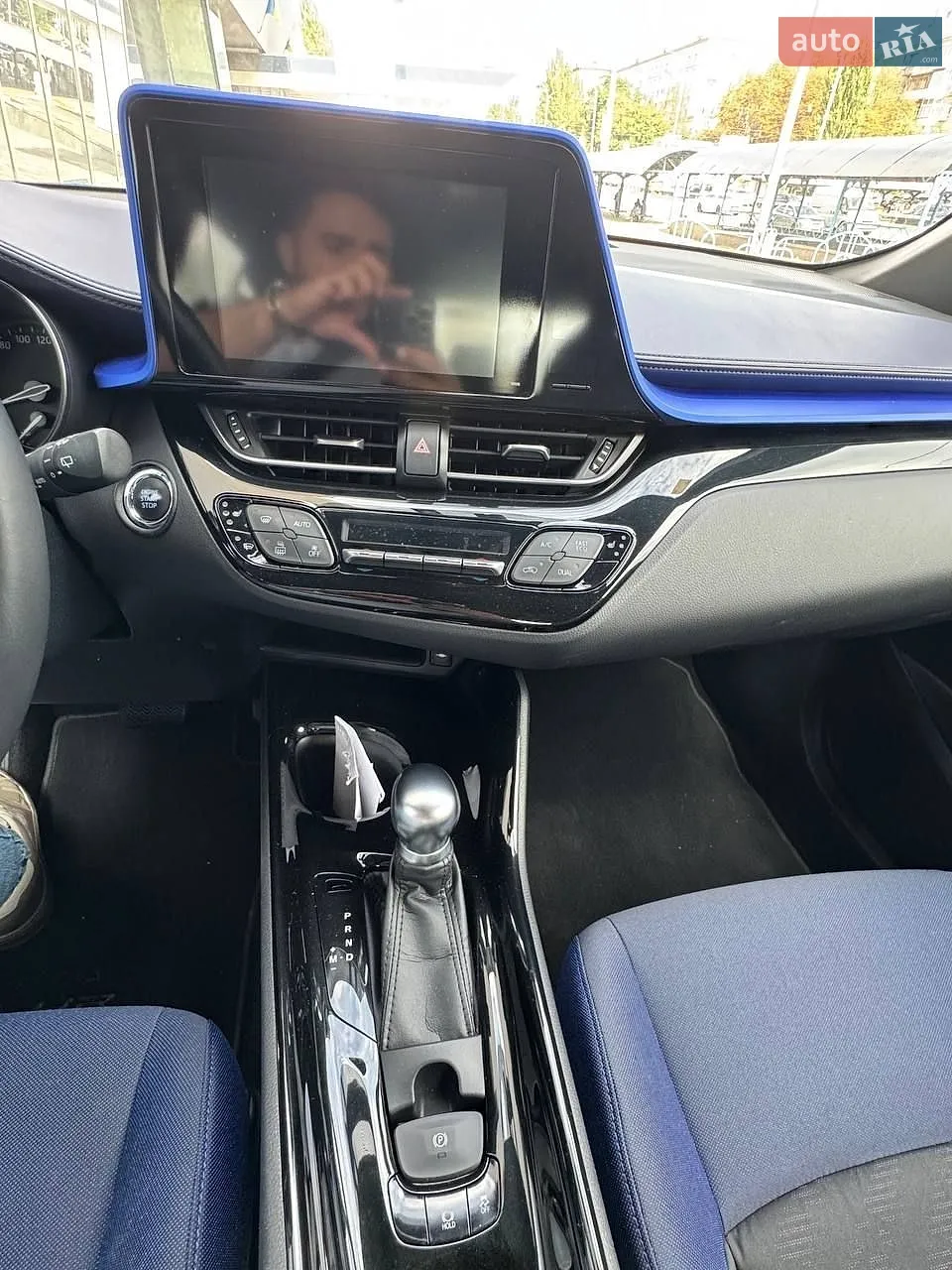 2017 Toyota C-HR - мініатюра 34