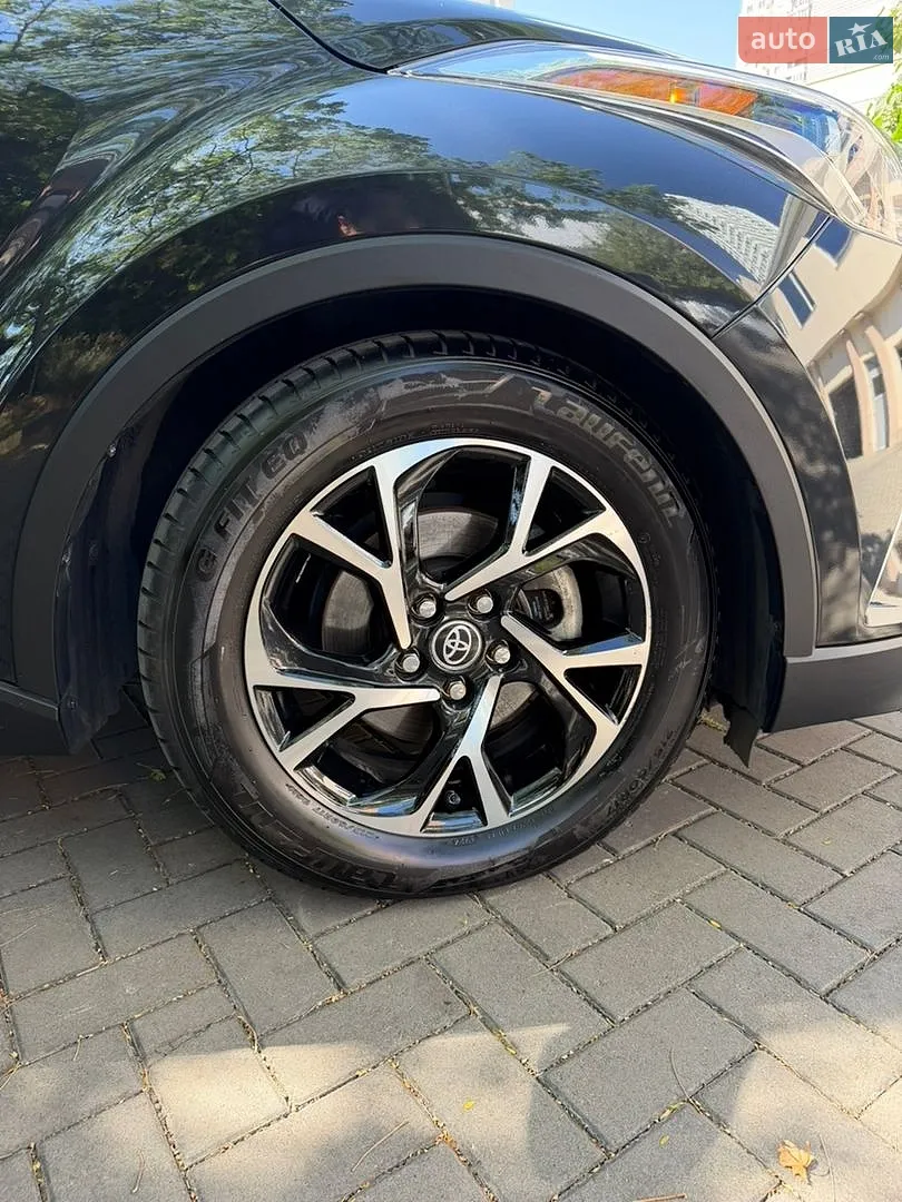 2019 Toyota C-HR - мініатюра 16
