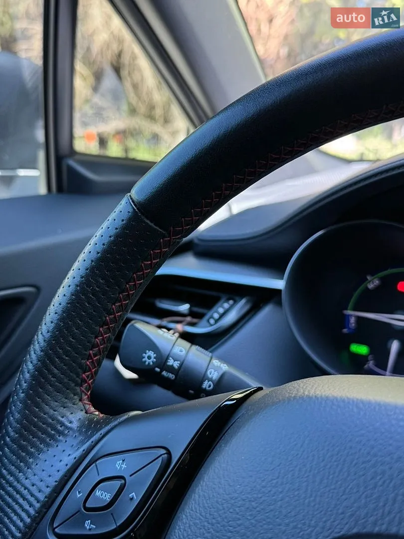 2021 Toyota C-HR - мініатюра 27