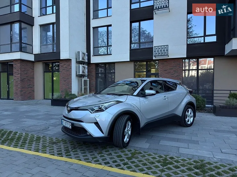 Toyota C-HR