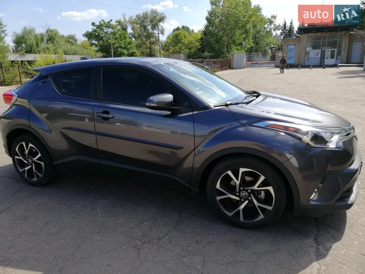 2018 Toyota C-HR - мініатюра 48