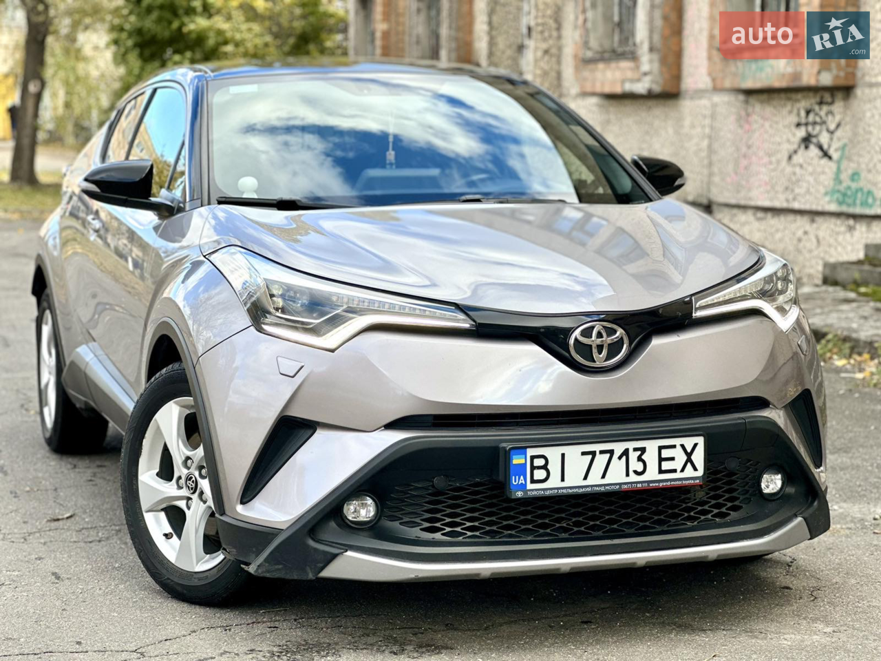 2016 Toyota C-HR - мініатюра 62