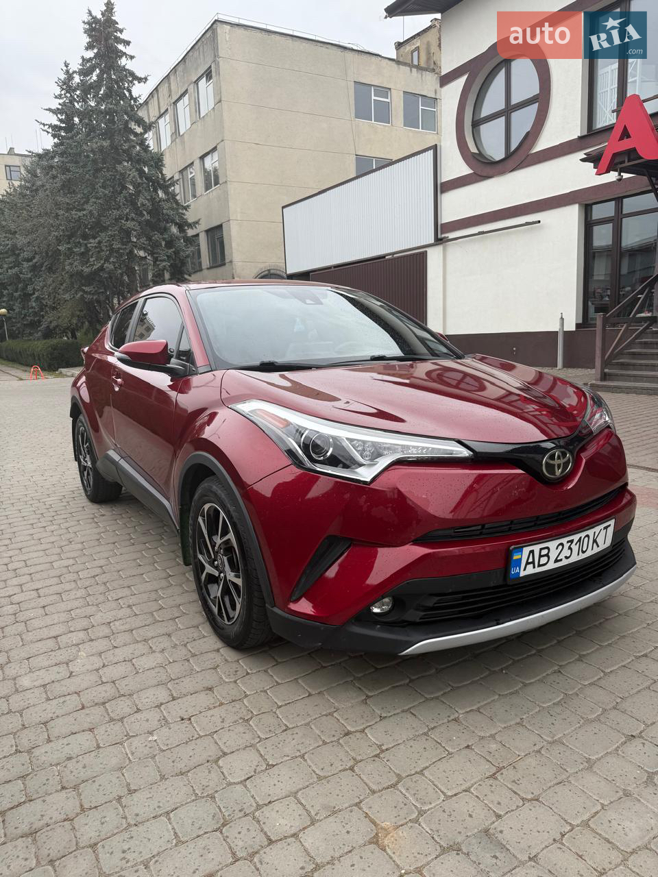 2019 Toyota C-HR - мініатюра 16