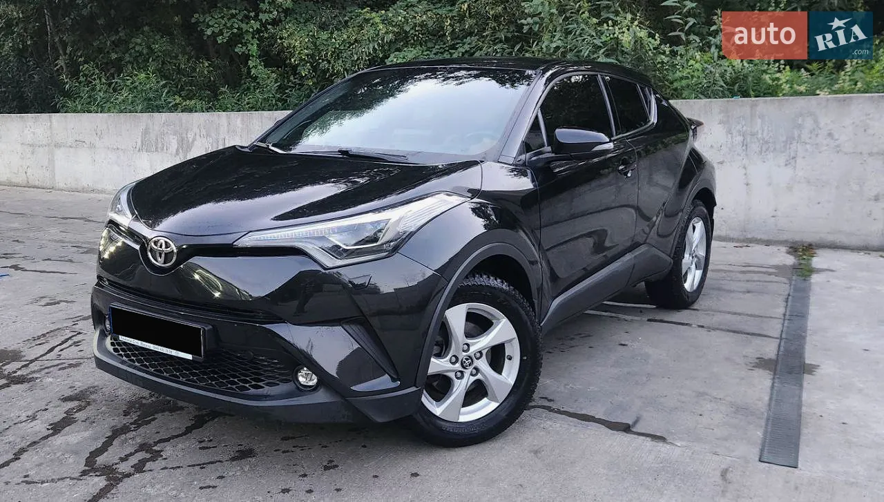 2016 Toyota C-HR - мініатюра 28