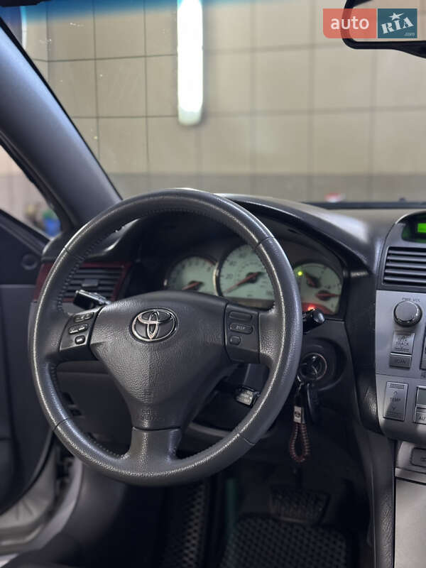 Купе Toyota Camry Solara 2004 в Монастырище