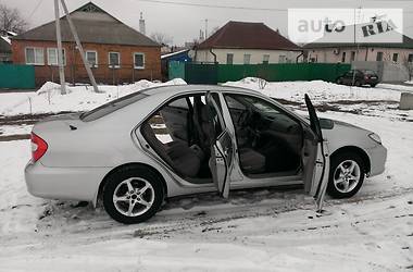 Седан Toyota Camry 2004 в Харькове