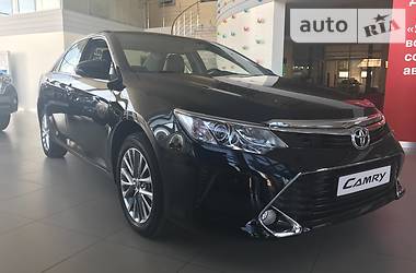 Toyota Camry 2016