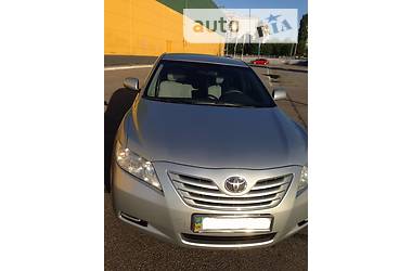 Седан Toyota Camry 2008 в Кропивницком