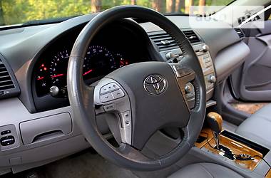 Седан Toyota Camry 2007 в Киеве