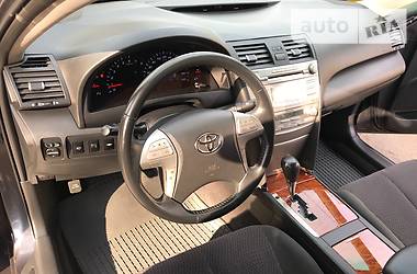 Седан Toyota Camry 2010 в Киеве