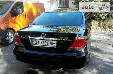 Седан Toyota Camry 2005 в Полтаві