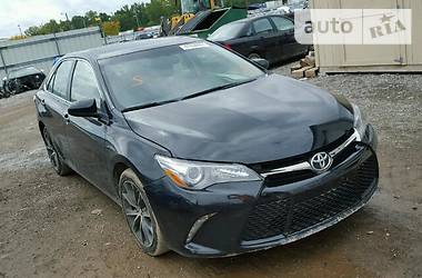 Toyota Camry 2015